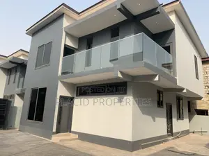 4bdrm Apartment in Haatso,Accra for rent