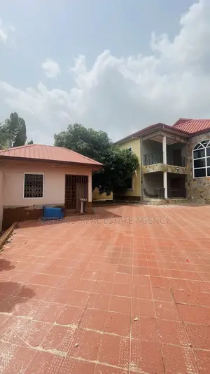 5bdrm House in Oyarifa for rent