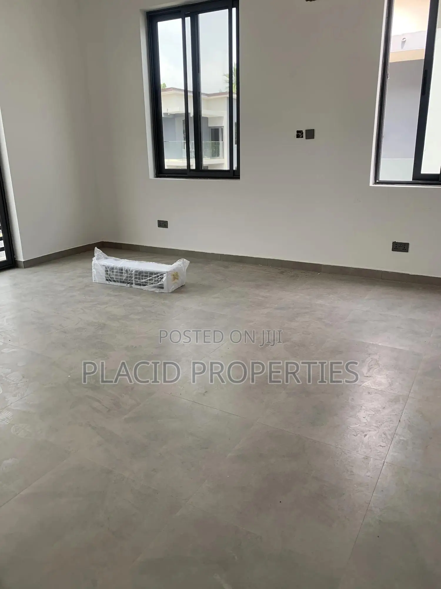 4bdrm Apartment in Haatso,Accra for rent