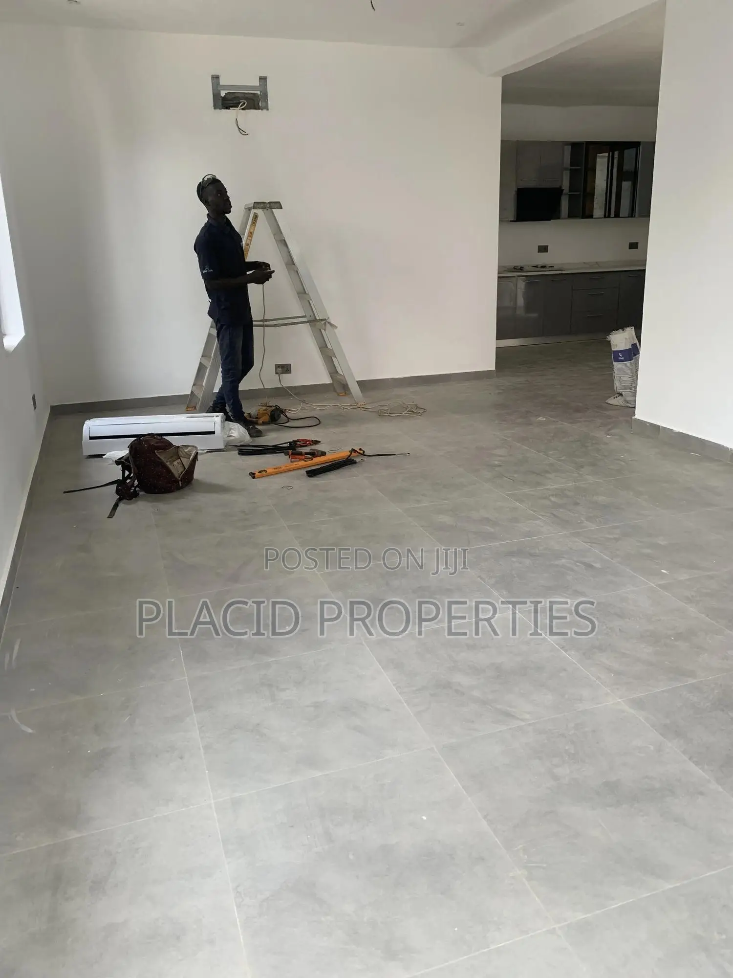 4bdrm Apartment in Haatso,Accra for rent