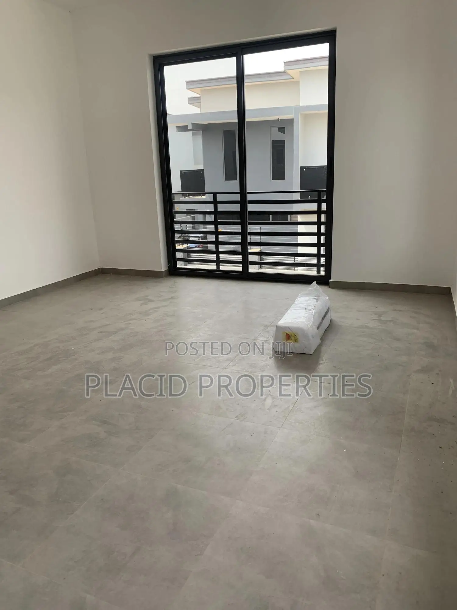 4bdrm Apartment in Haatso,Accra for rent