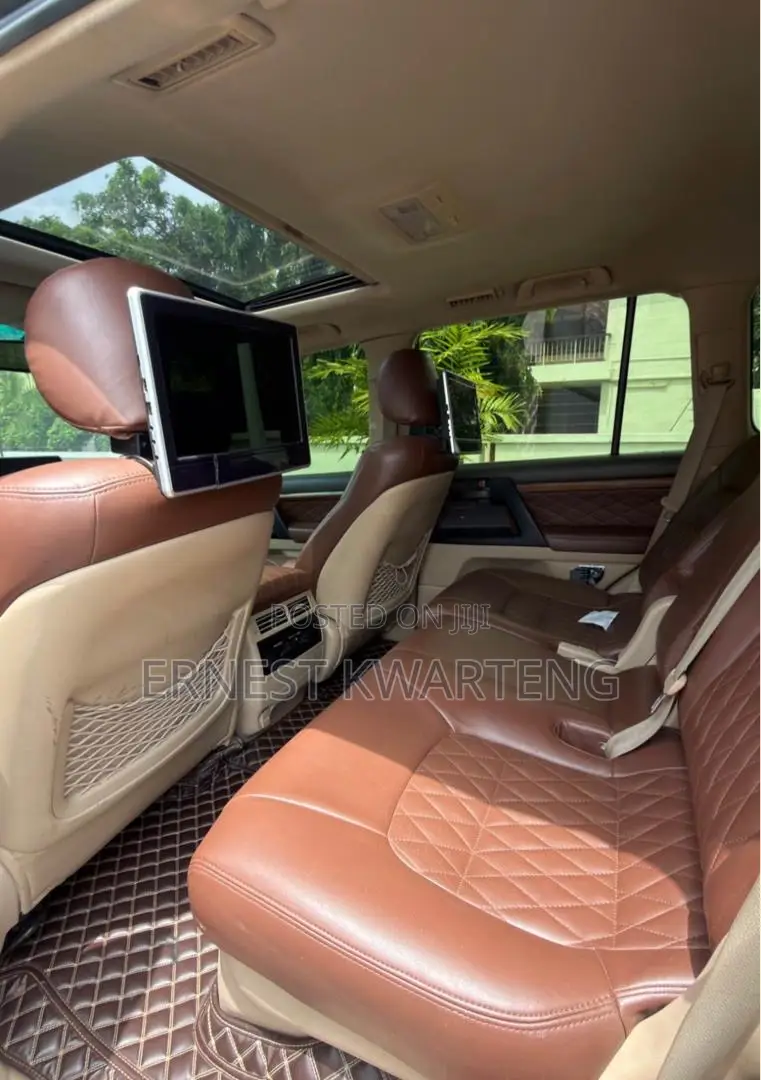 Toyota Land Cruiser 2015 Green