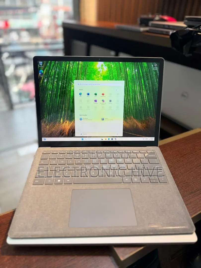 Laptop Microsoft Surface Laptop 5 8GB Intel Core i5 SSD 256GB