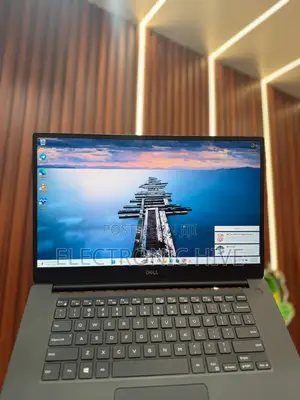 Laptop Dell Precision 15 5540 4GB Intel Core i9 SSD 2T