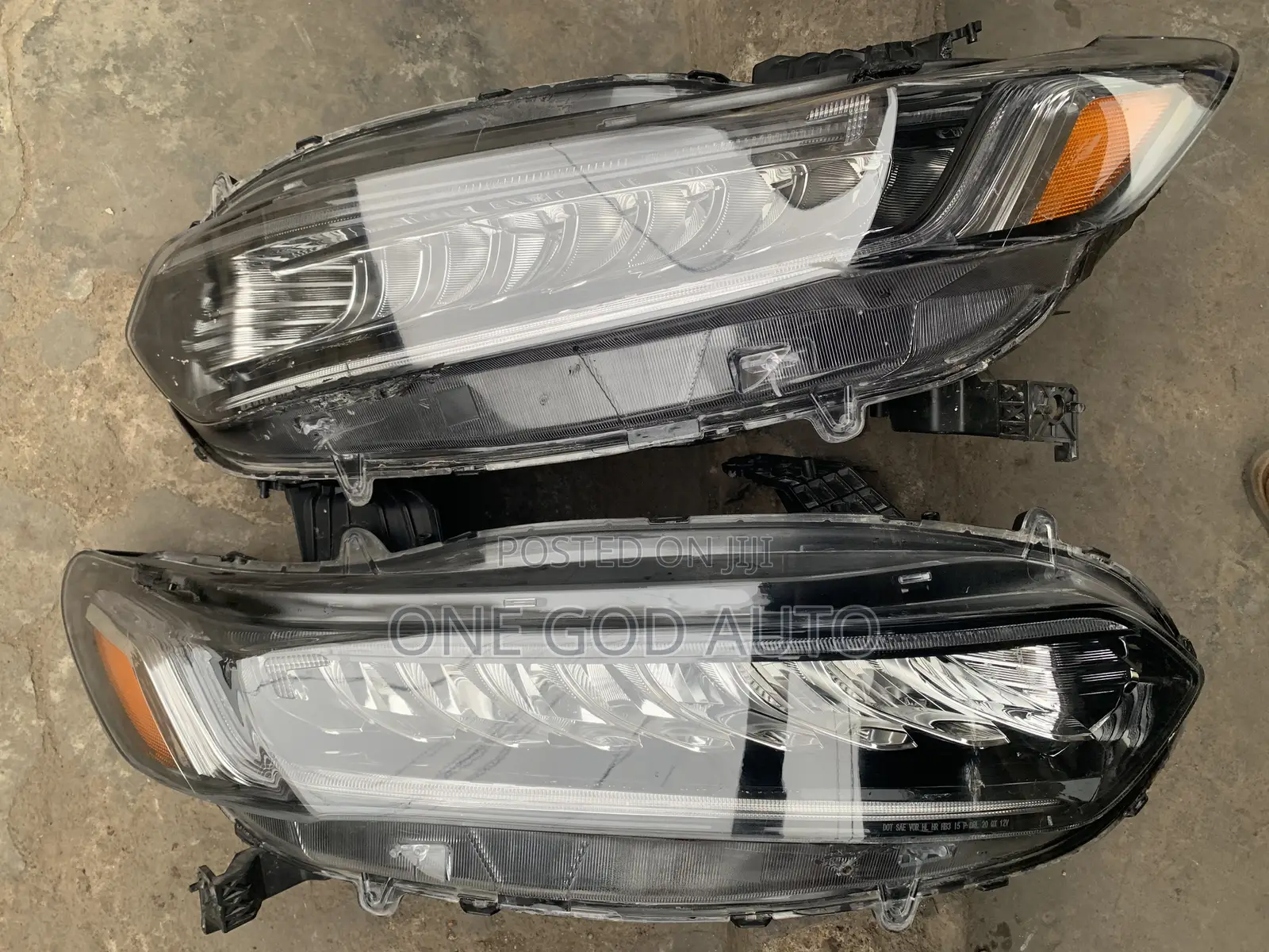 Honda Accord 2017,2018,2019,2020,2021,2022 Headlight