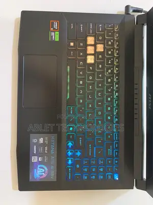New Laptop MSI Katana 15 16GB AMD Ryzen 9 SSD 1T
