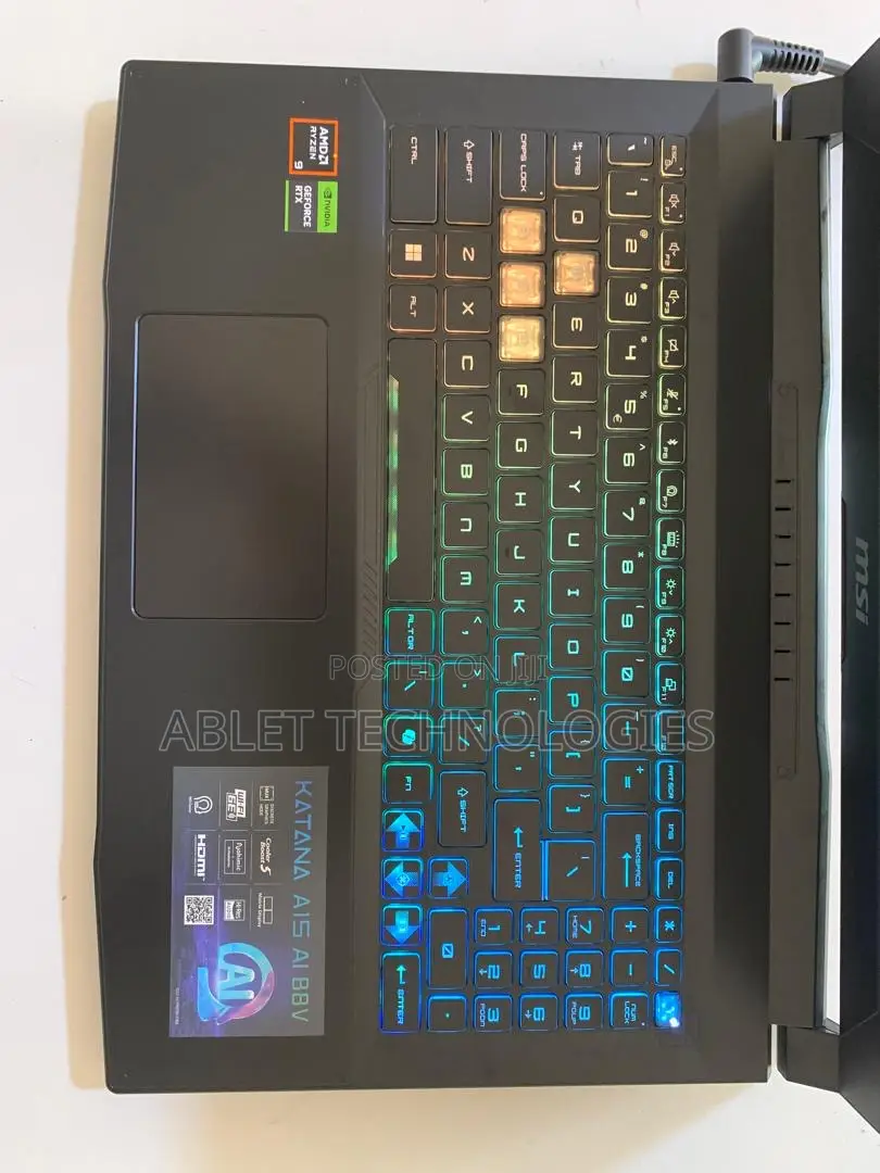 New Laptop MSI Katana 15 16GB AMD Ryzen 9 SSD 1T