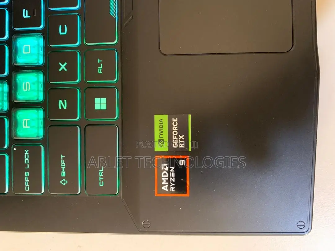 New Laptop MSI Katana 15 16GB AMD Ryzen 9 SSD 1T