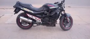 Suzuki 750 2021 Black