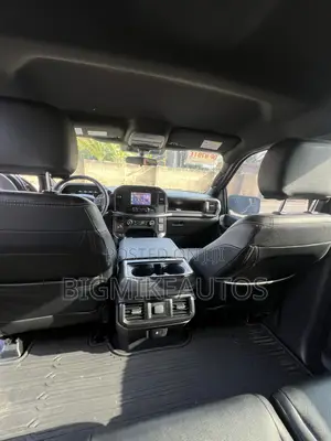 Ford F-150 XL 2023 Black