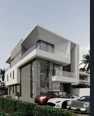 Executive 6 Bedroom Selling Off Plane for a Cool $ at East Legon.