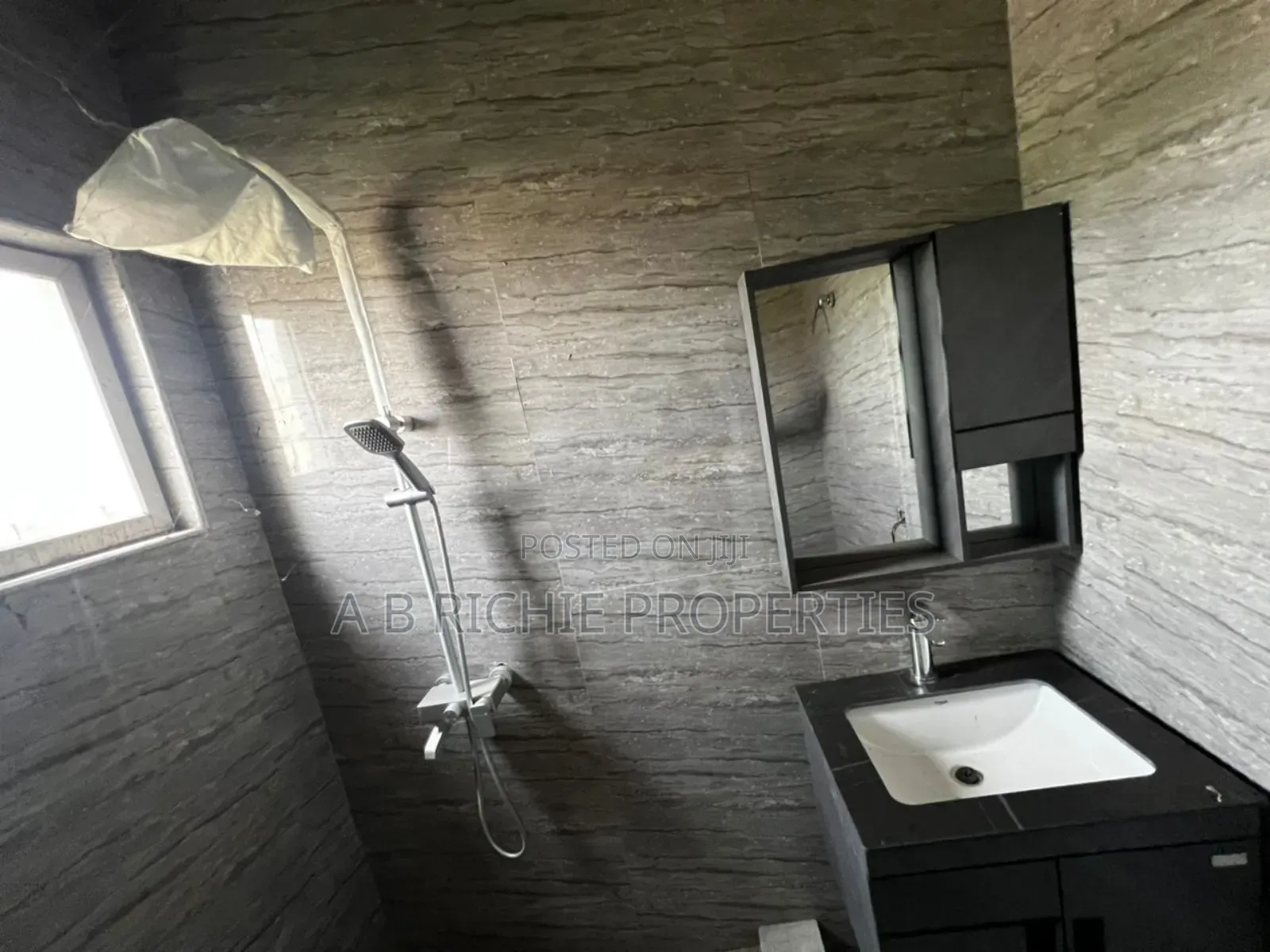 2bdrm Apartment in Ab Richie Properties, Police Station for rent