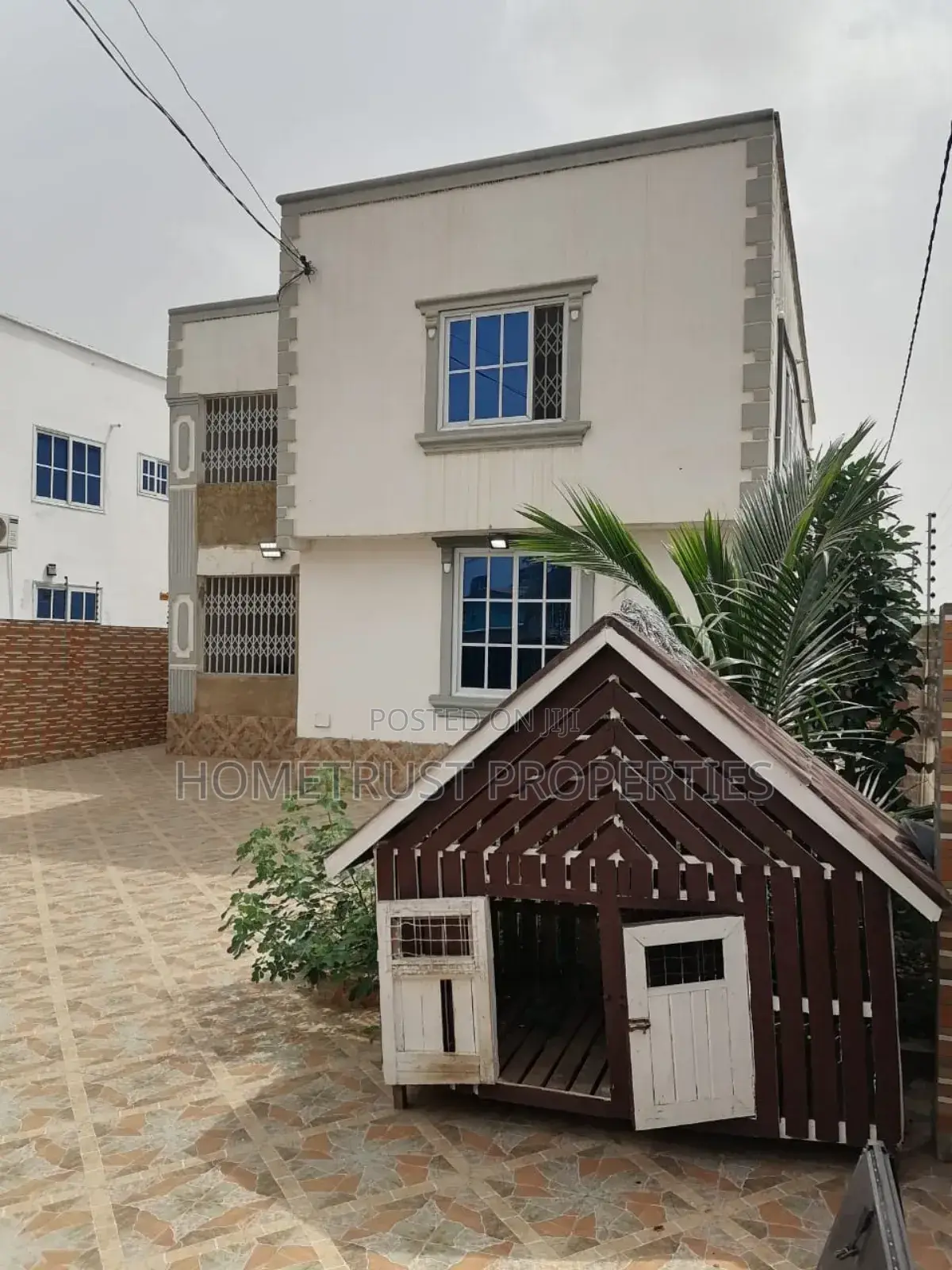 4bdrm Duplex in Hometrust Properties, Amasaman for sale