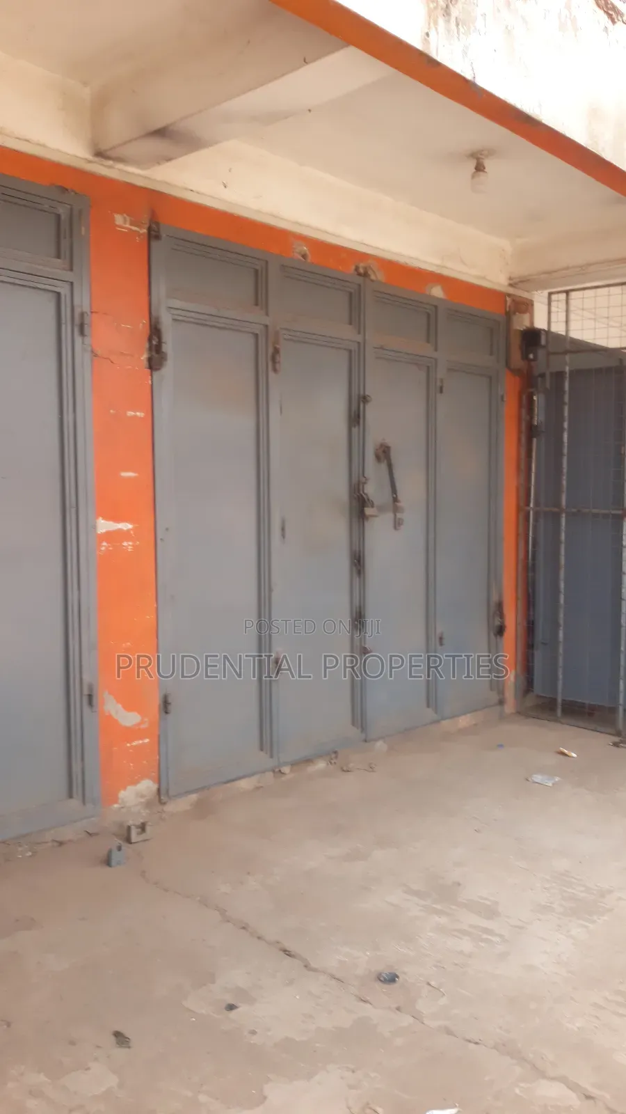 Double Shop for Rent at Haatso