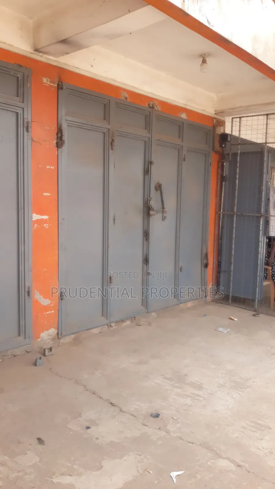 Double Shop for Rent at Haatso