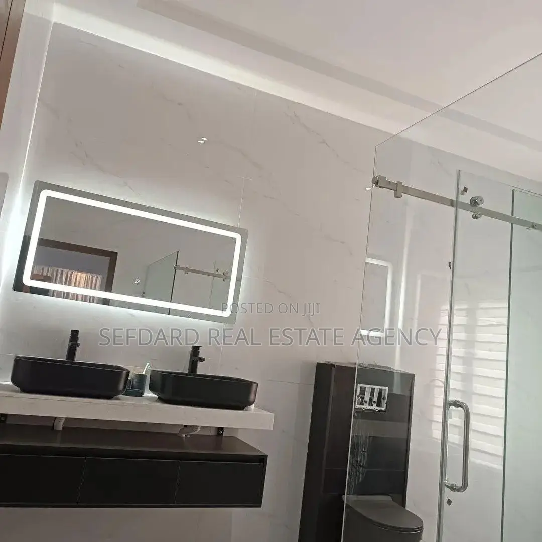 5bdrm House in East Legon for rent