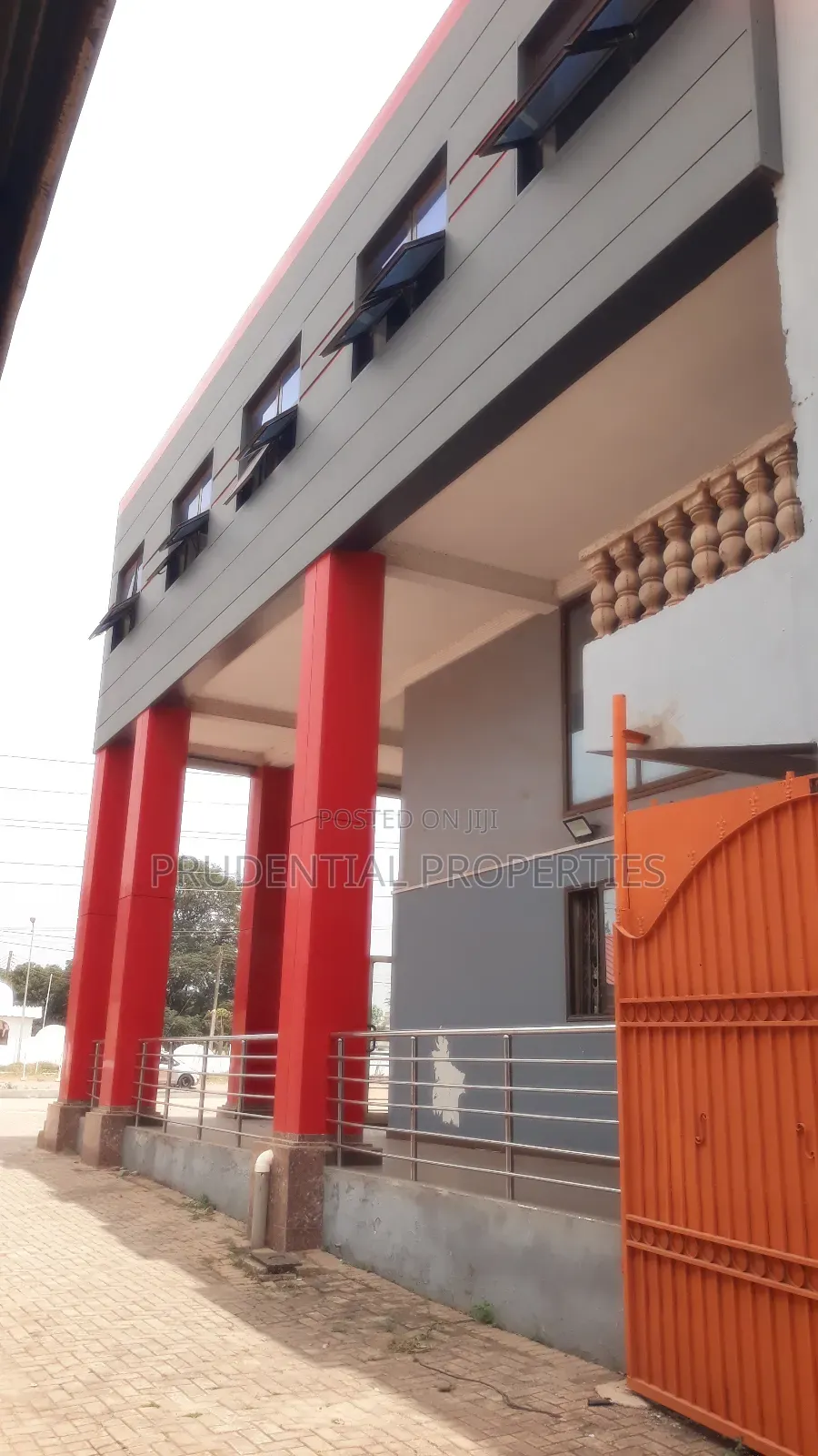 Restaurant for Rent at Agbogba