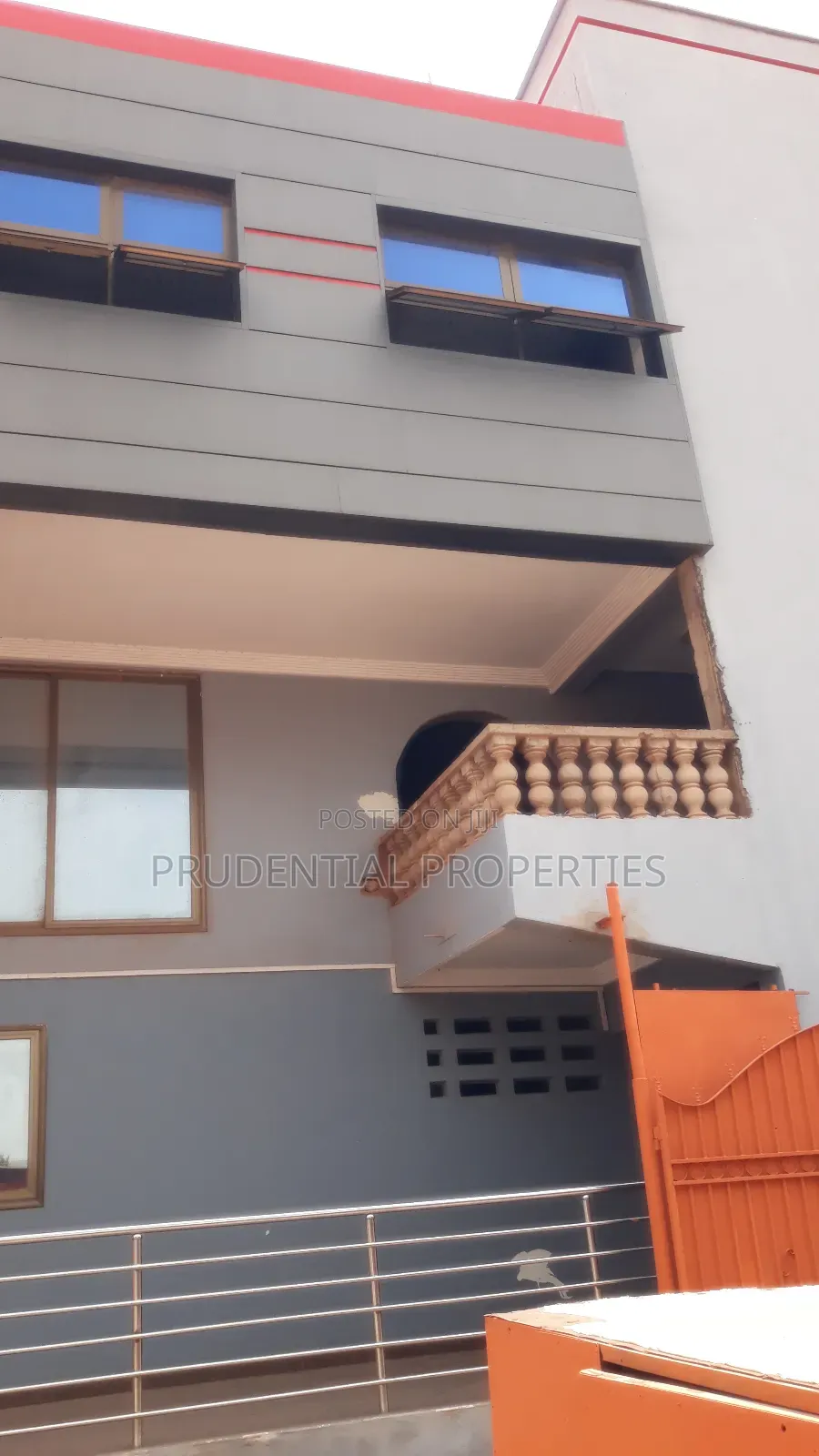 Restaurant for Rent at Agbogba