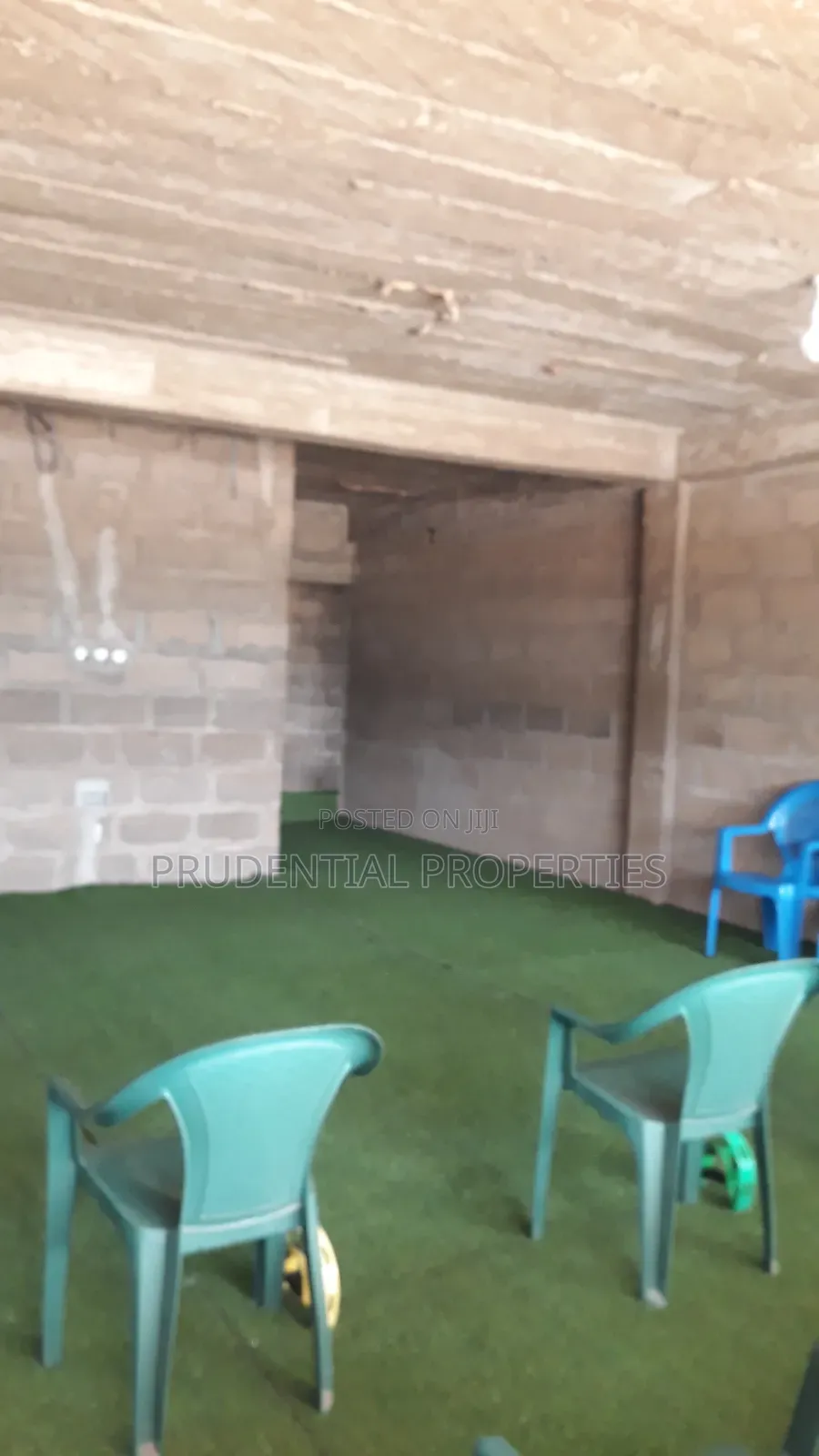 Restaurant for Rent at Agbogba