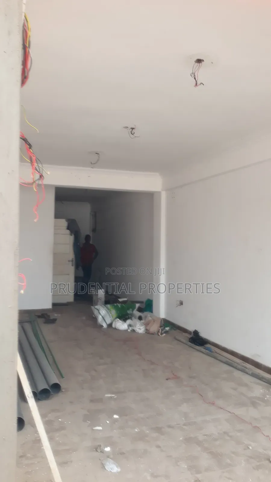 Shop for Rent at Agbogba