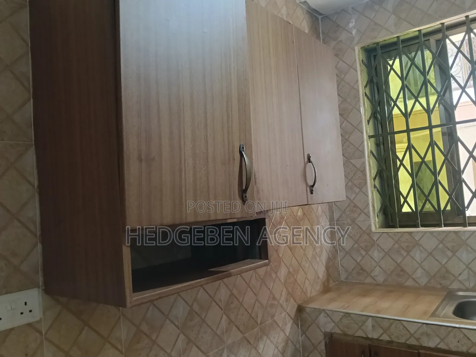 1bdrm Apartment in Commandos for rent