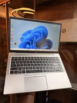 Laptop HP EliteBook 845 G7 8GB AMD Ryzen 5 SSD 256GB