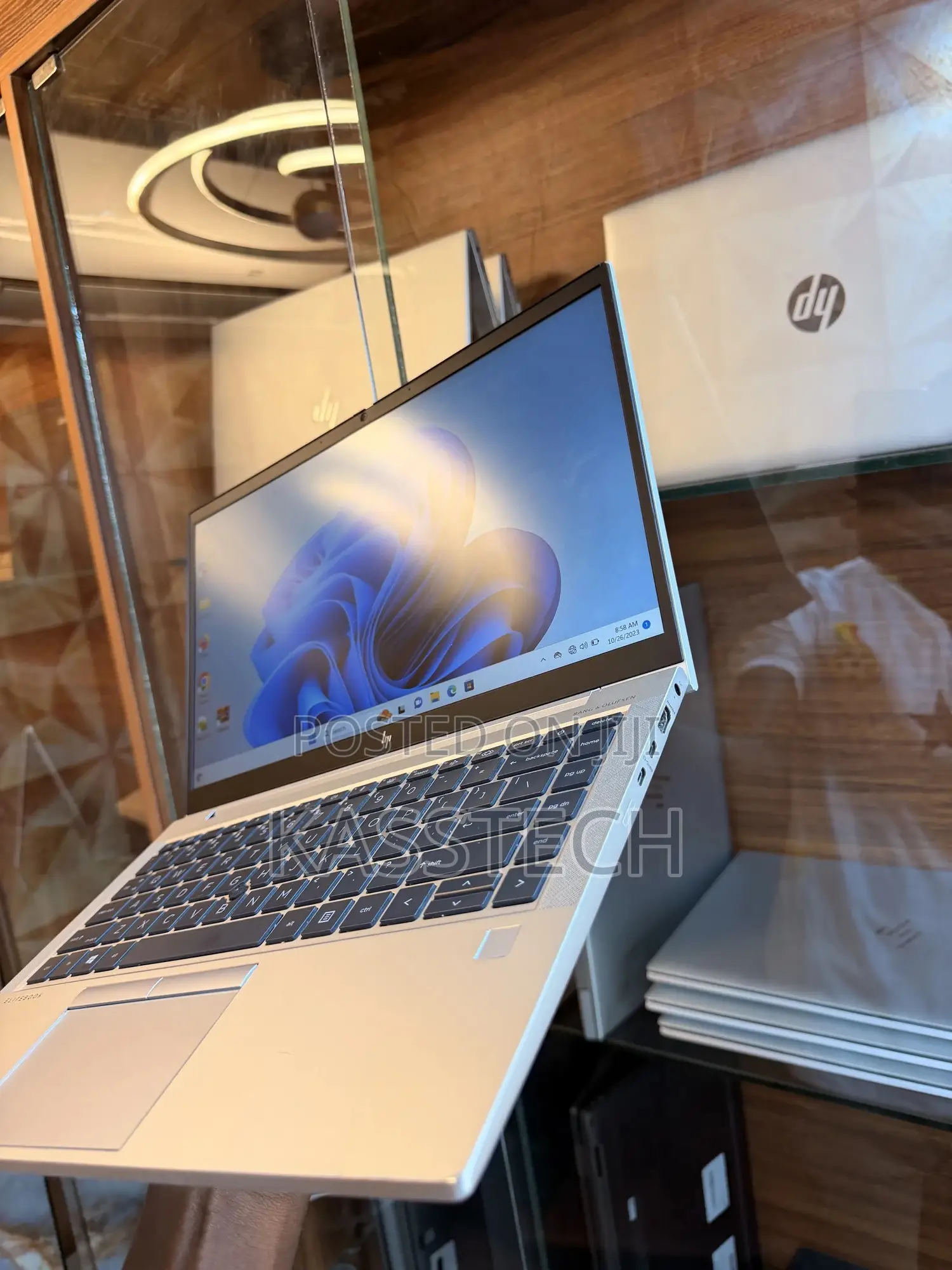 Laptop HP EliteBook 845 G7 8GB AMD Ryzen 5 SSD 256GB