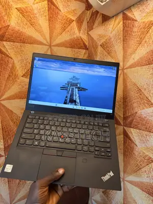 Laptop Lenovo ThinkPad T14 G1 8GB Intel Core i5 SSD 256GB