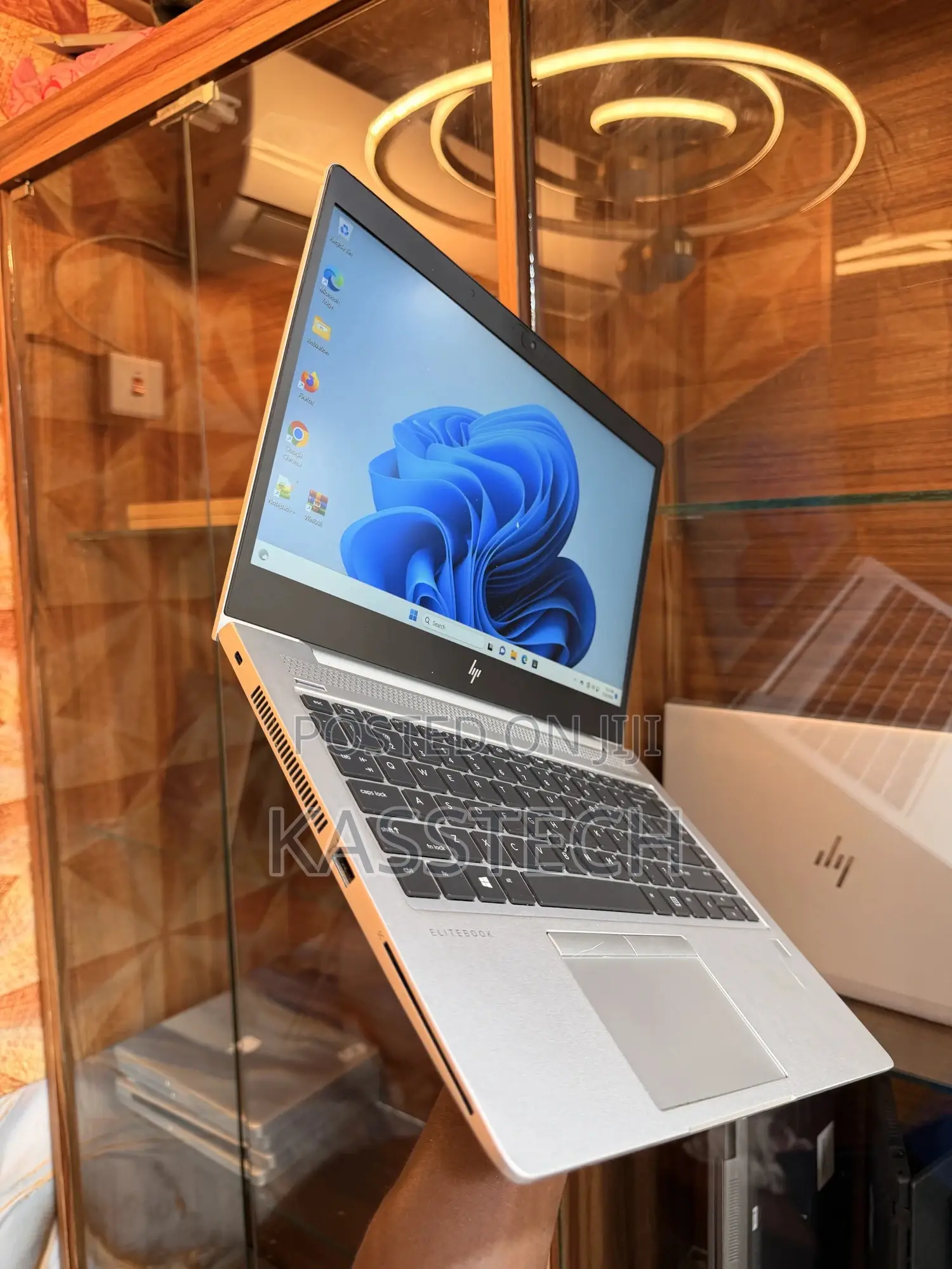 Laptop HP EliteBook 745 G6 8GB AMD Ryzen 5 SSD 256GB