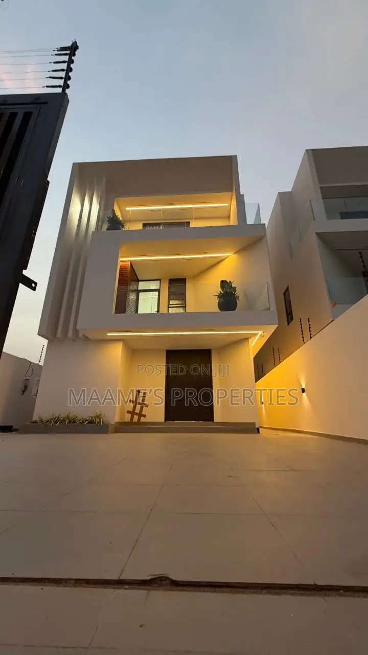 Furnished 4bdrm Duplex in East Legon for sale