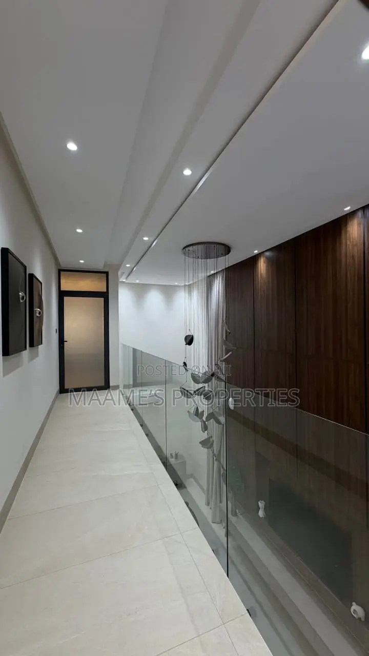 Furnished 4bdrm Duplex in East Legon for sale