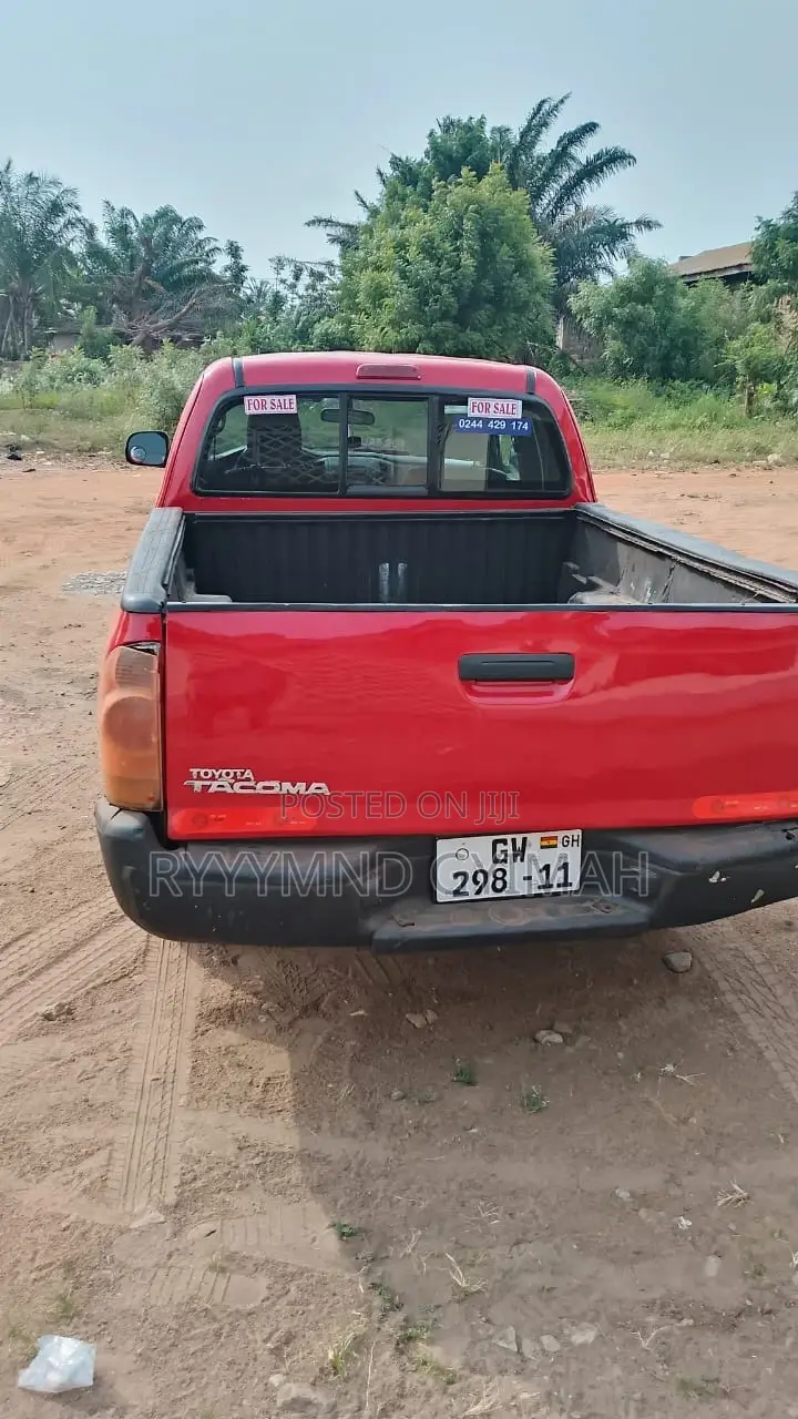 Toyota Tacoma Access Cab 2010 Red