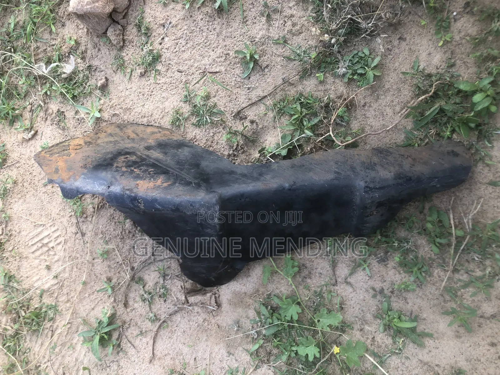 Old Rambo 1000 LTRS Tank Under Part Broken