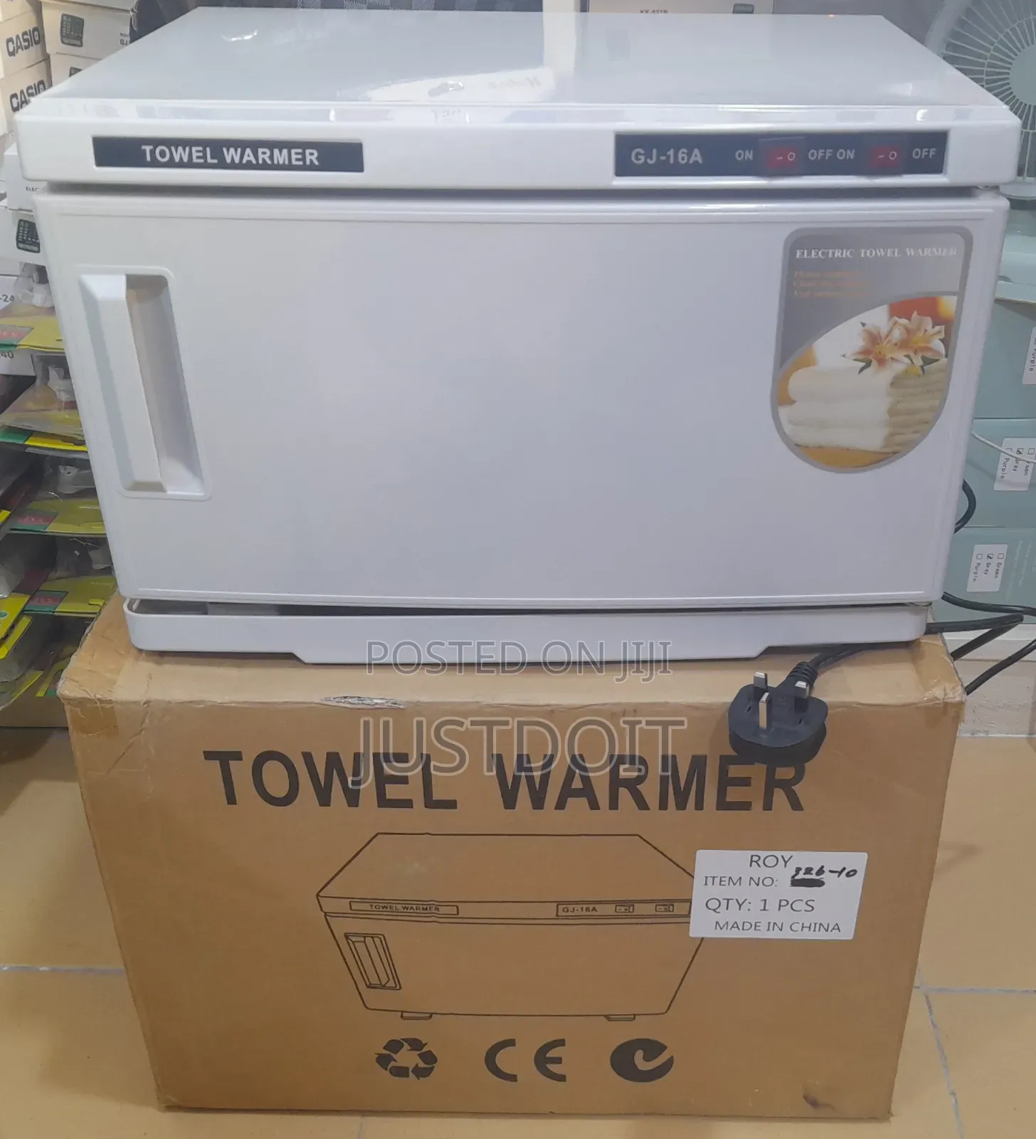 Towel Warmer for Professional Salons