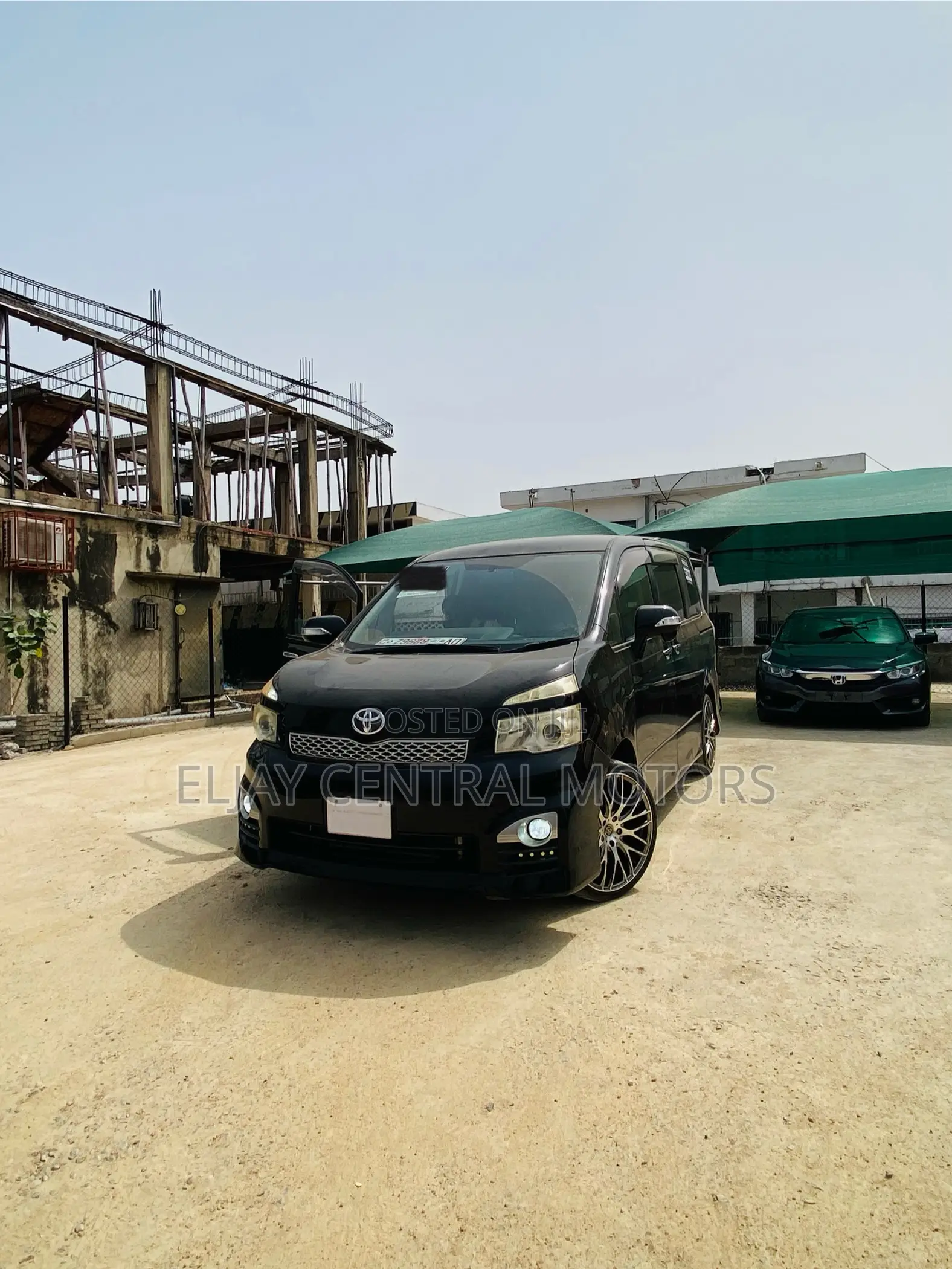 Toyota Voxy 2013 Black