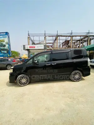 Toyota Voxy 2013 Black