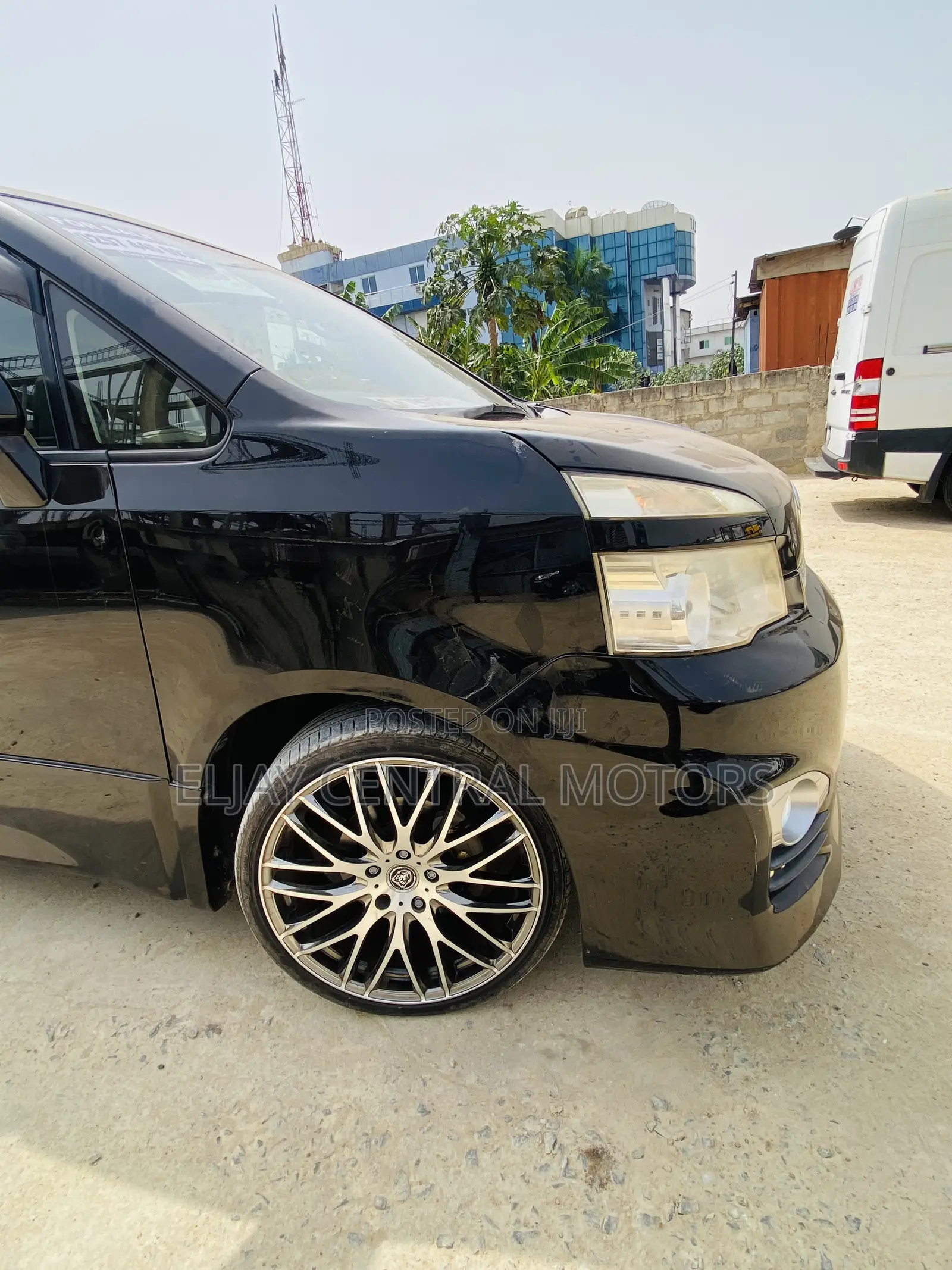 Toyota Voxy 2013 Black