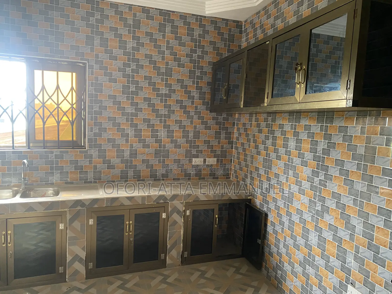 2bdrm Apartment in Amasaman 3 Junction, Pokuase for rent