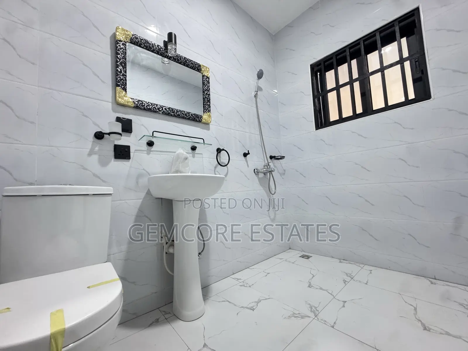 4bdrm House in Adenta Housing, Ashaley Botwe for sale