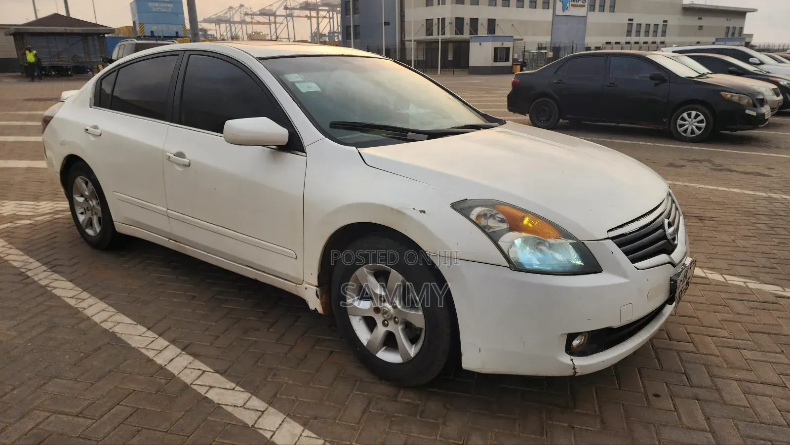 Nissan Altima 2.5 2009 White