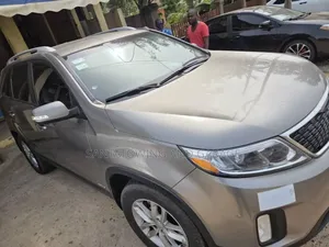 Kia Sorento 2014 Gold