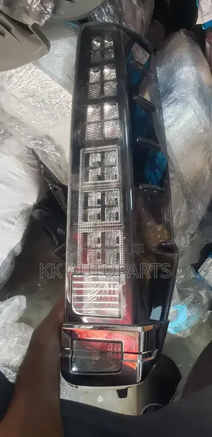 Toyota Voxy 2015,2016,2017 Taillight