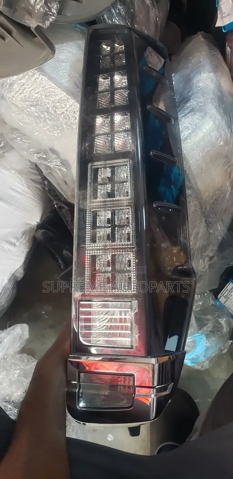 Toyota Voxy 2015,2016,2017 Taillight