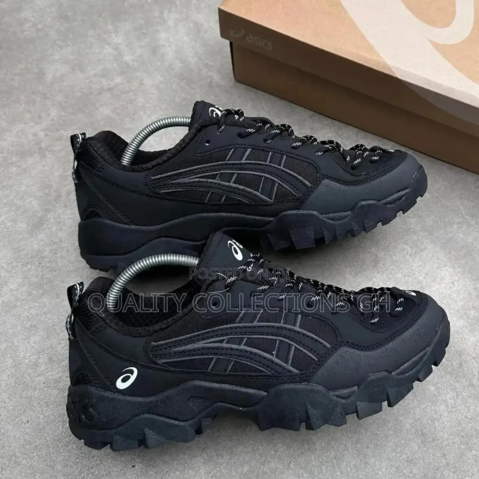 Asics Gel All Black