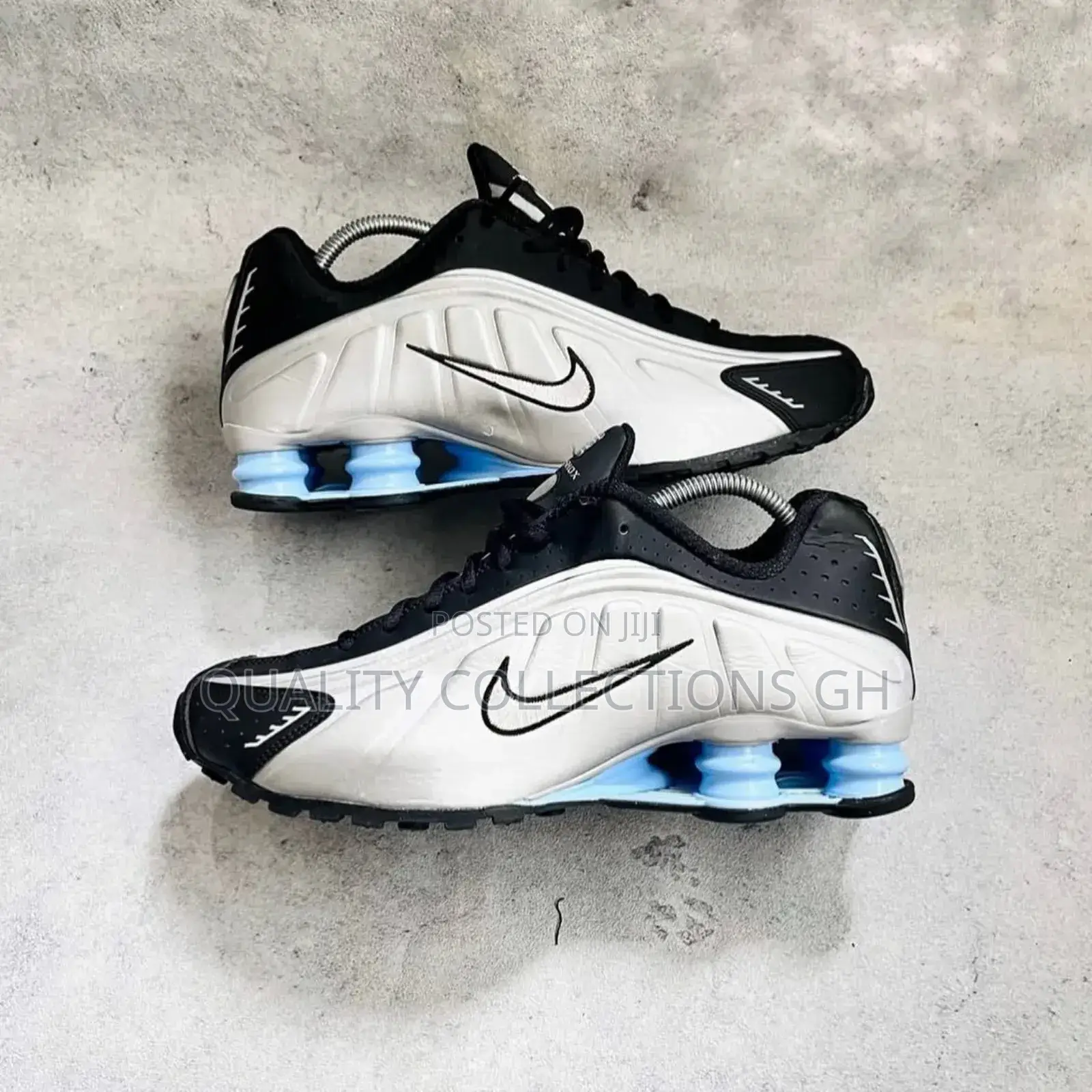 Nike Shox R4 White and Black