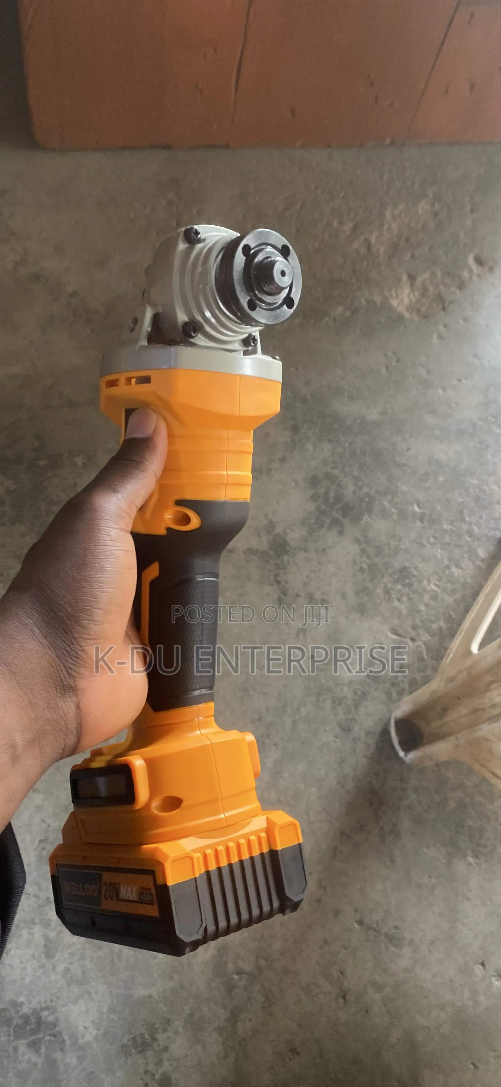 Welloo Cordless Angle Grinder 115mm