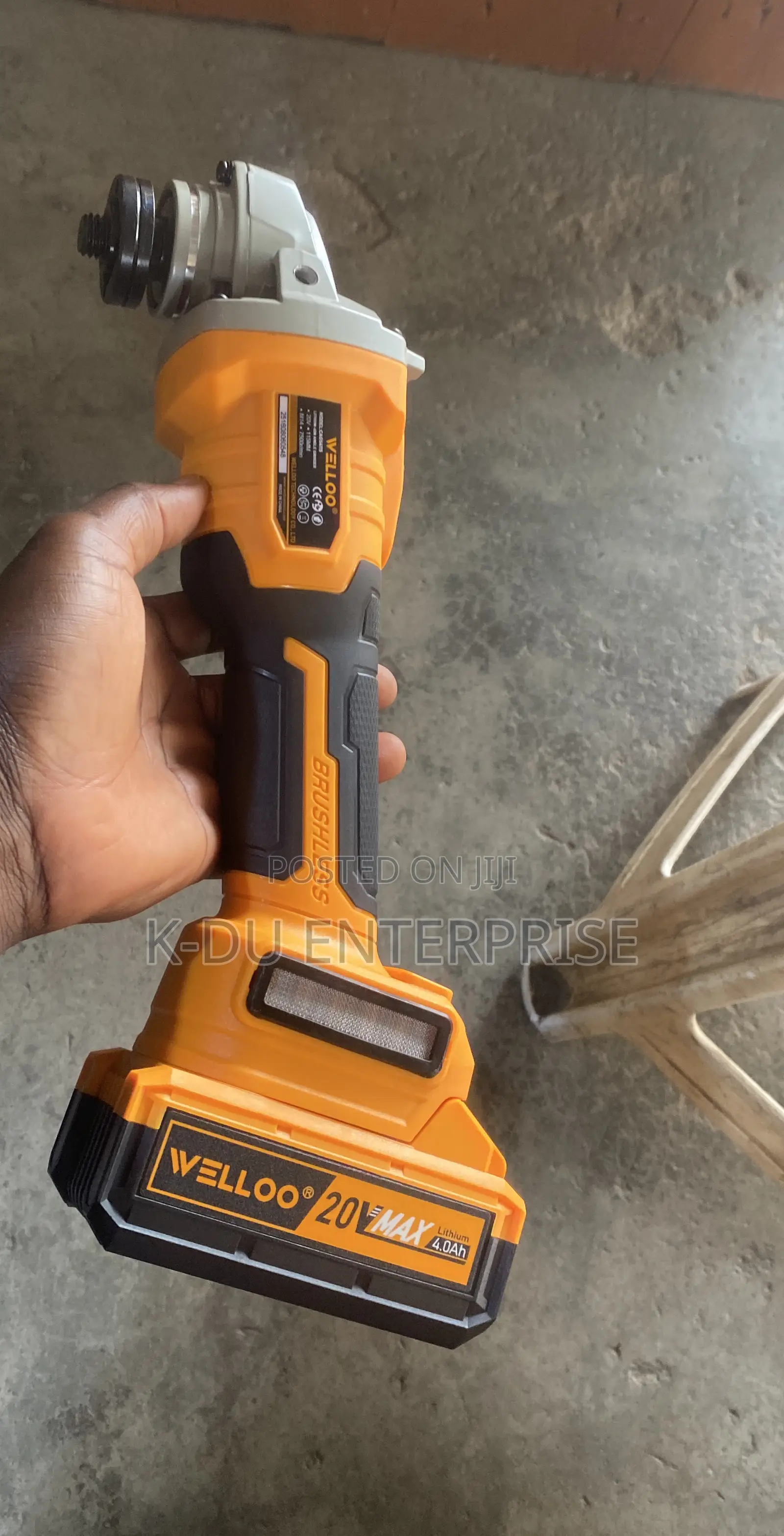 Welloo Cordless Angle Grinder 115mm