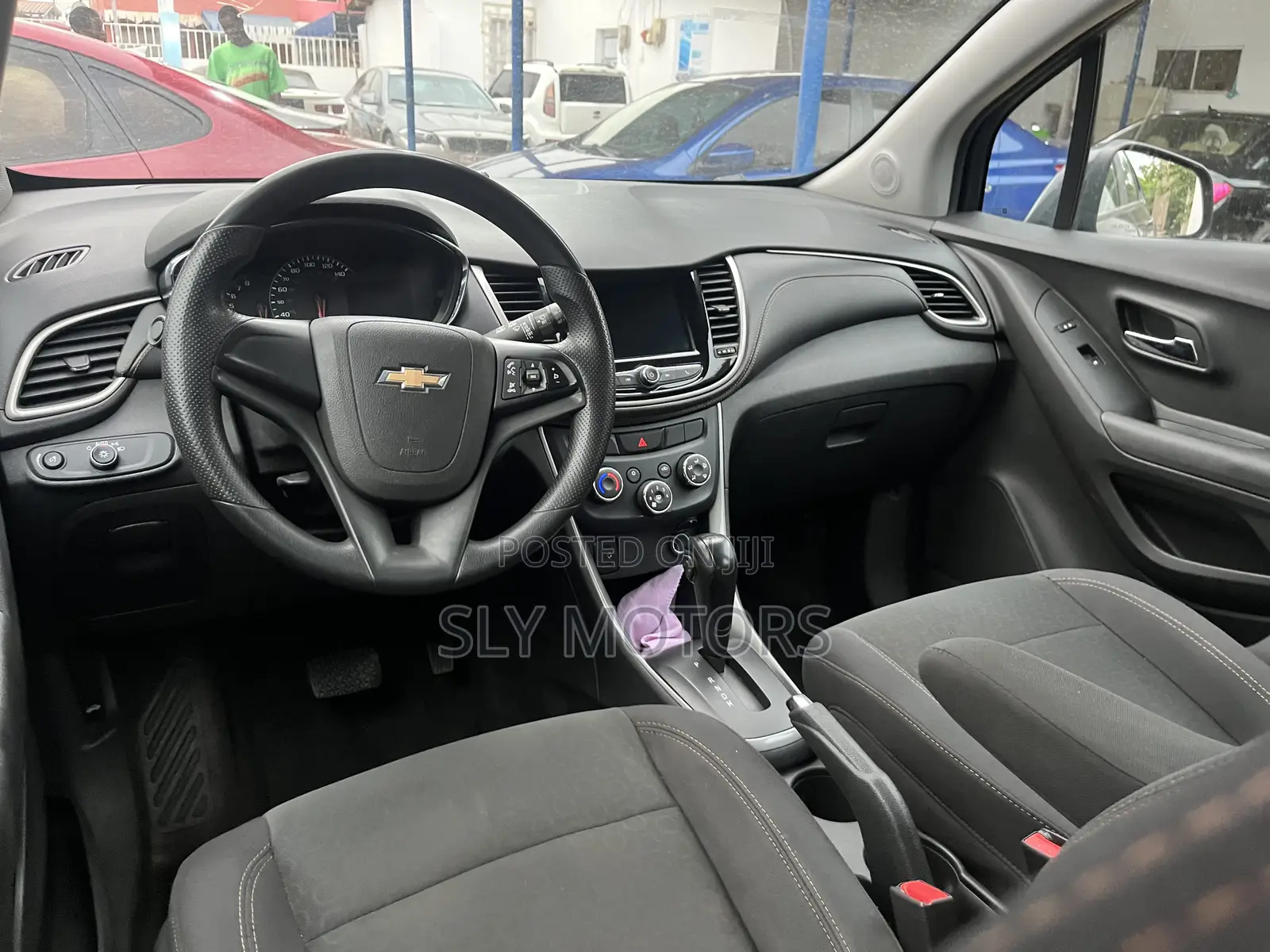 Chevrolet Trax 2017 Gray