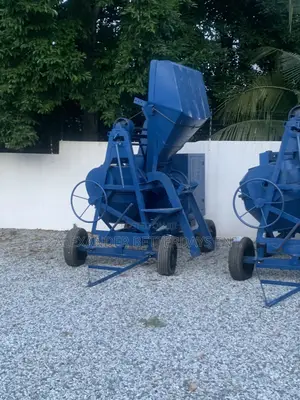 Rex Self-Loading Concrete Mixer