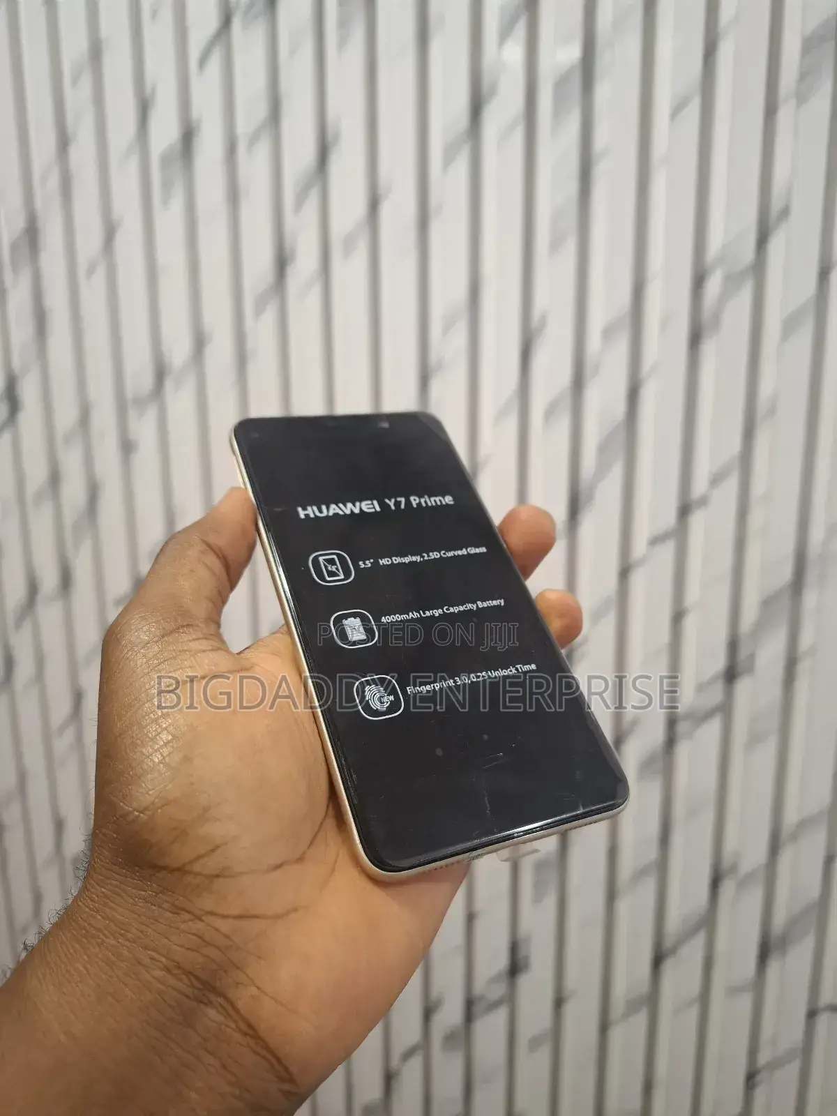 New Huawei Y7 Prime 64 GB Gold